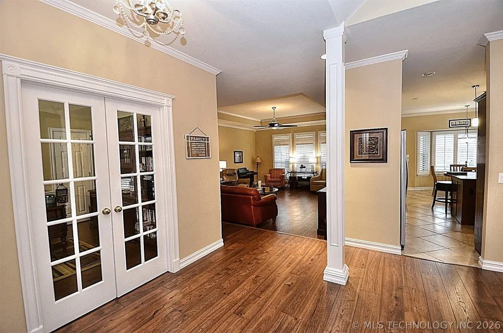 5408 W Orlando Circle, Broken Arrow, OK 74011