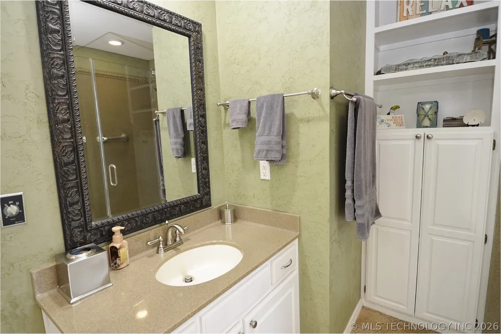5408 W Orlando Circle, Broken Arrow, OK 74011