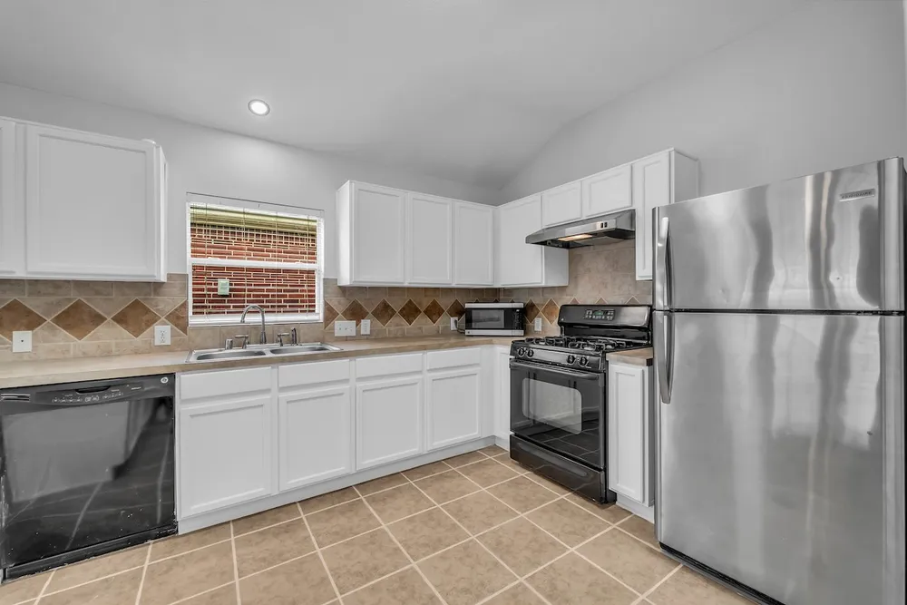 5734 Baldwin Elm St, Richmond, TX 77407
