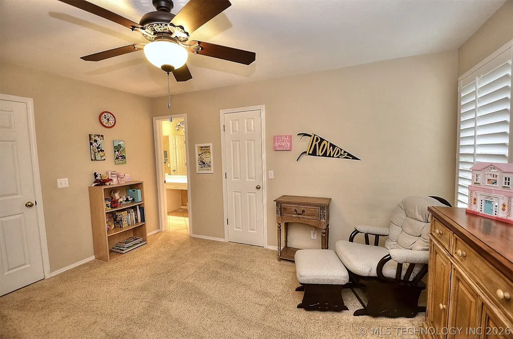 5408 W Orlando Circle, Broken Arrow, OK 74011