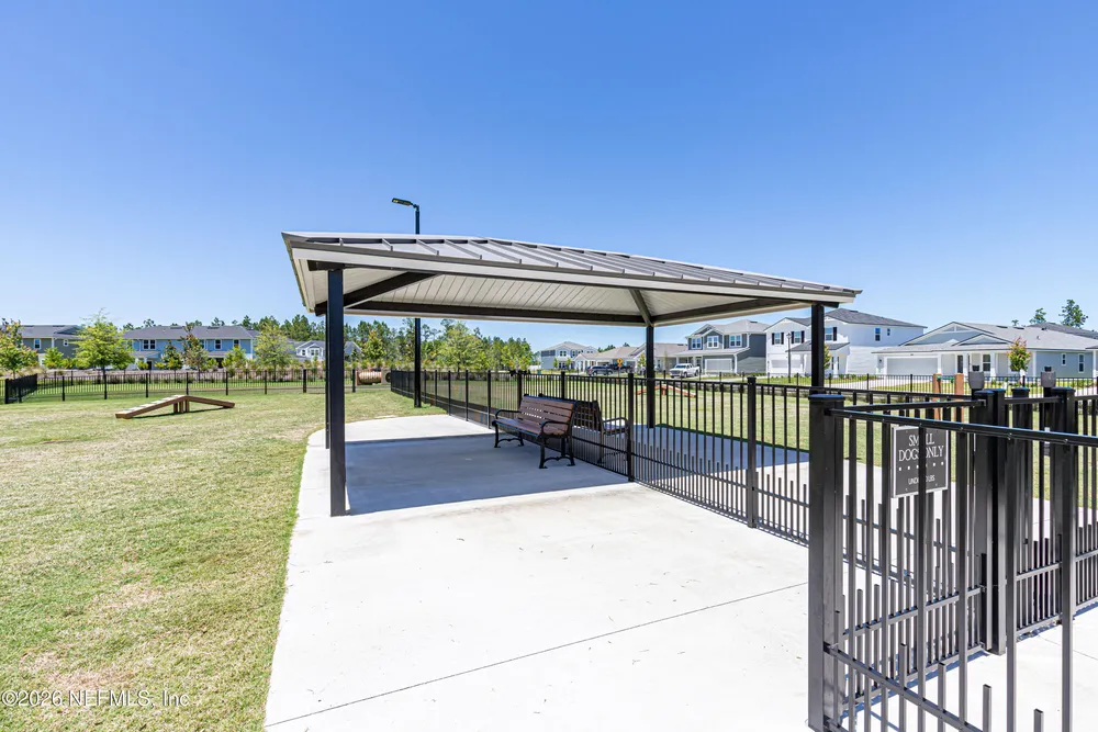 12066 Calvesta St, Jacksonville, FL 32256