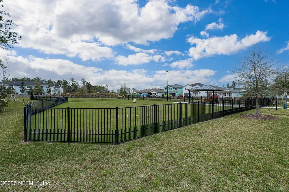12066 Calvesta St, Jacksonville, FL 32256