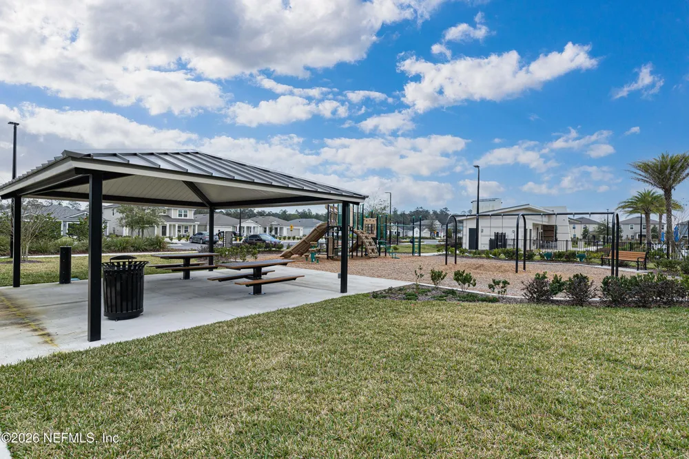 12066 Calvesta St, Jacksonville, FL 32256