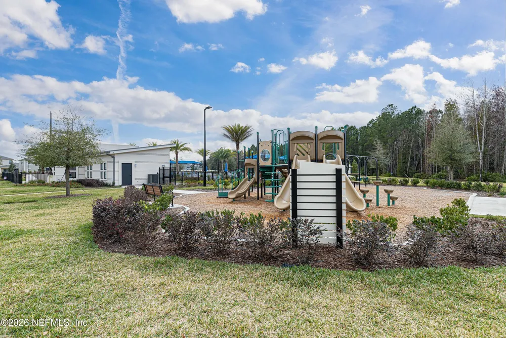 12066 Calvesta St, Jacksonville, FL 32256