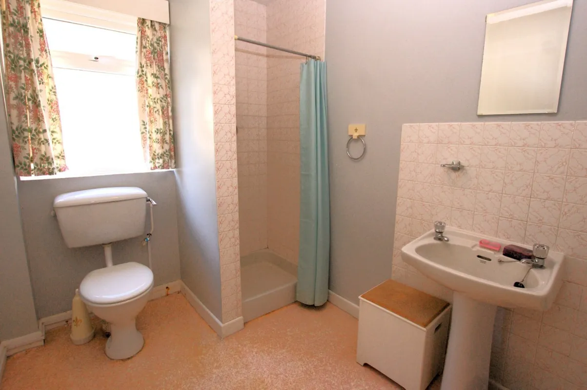 Clarendon Road, Broadstone, Dorset, BH18