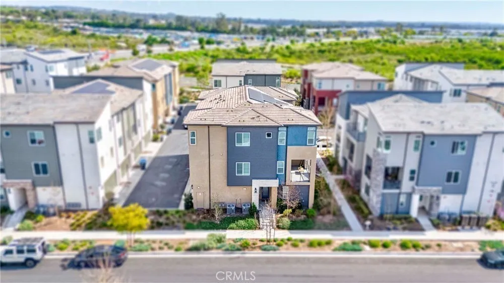 300 Tank, Irvine, CA 92618
