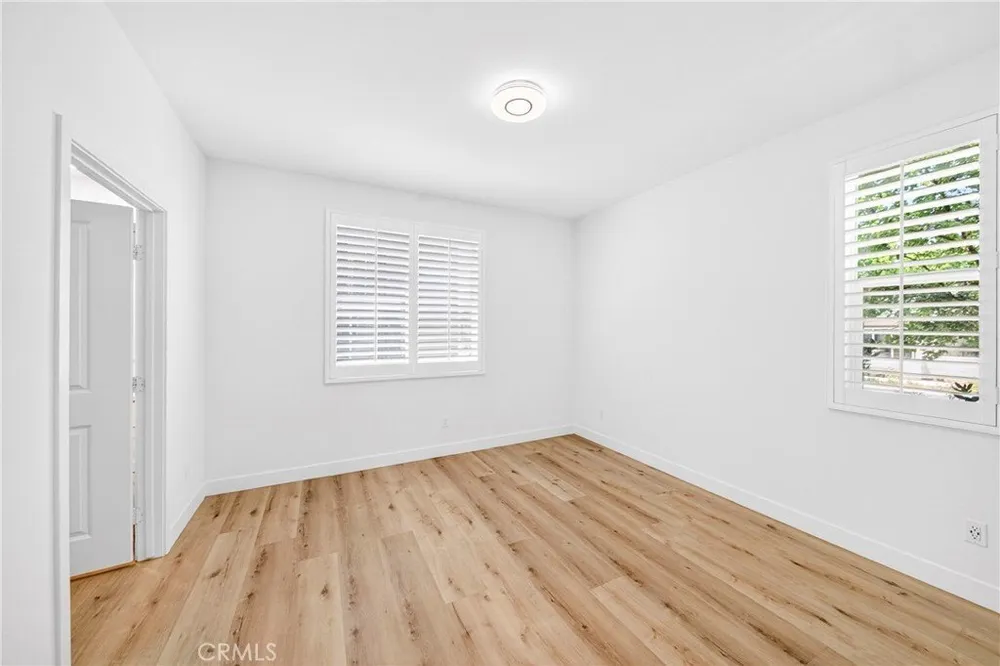 300 Tank, Irvine, CA 92618