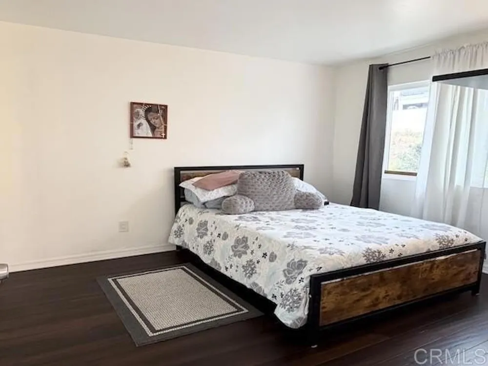 1640 Maple Dr, Chula Vista, CA 91911