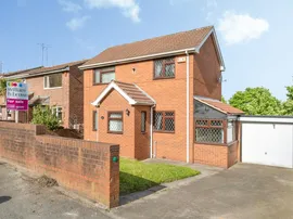 Highthorn Road, Kilnhurst, Mexborough photo