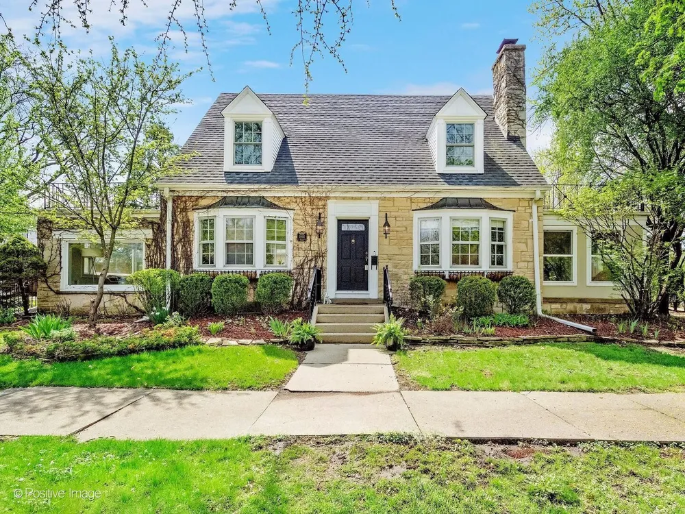 1001 S Brainard Ave, La Grange, IL 60525