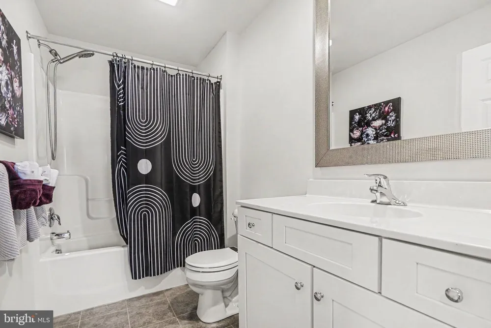 3256 Lark Way, Mechanicsburg, PA 17055