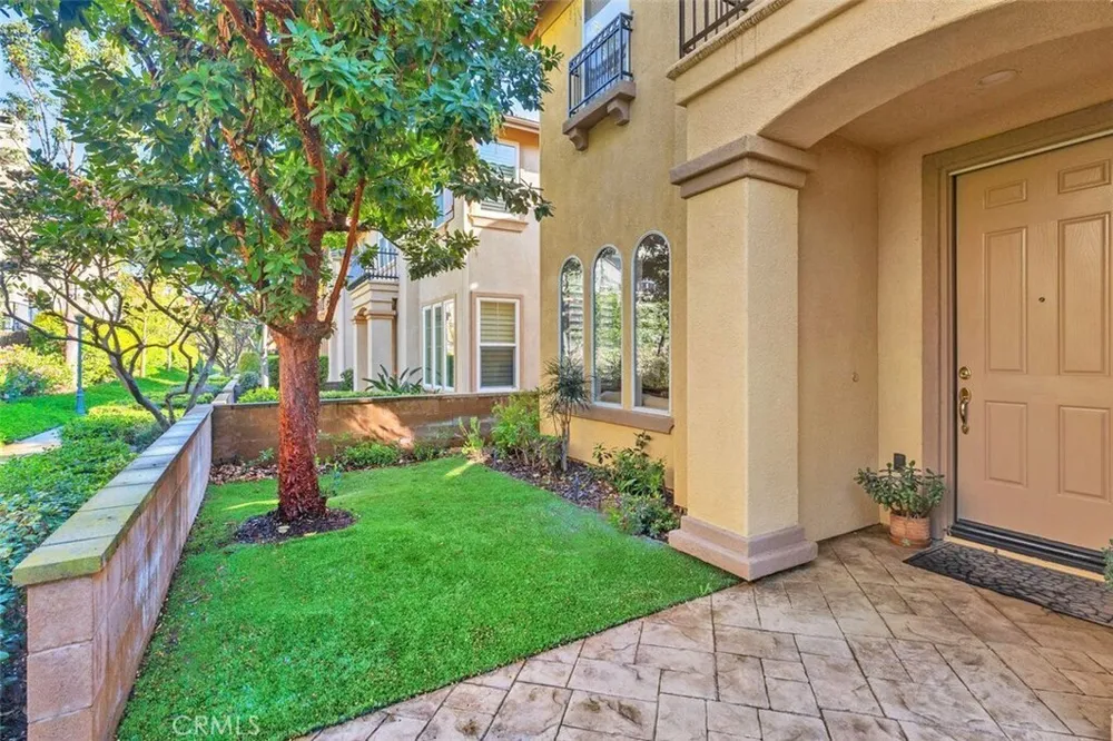 29 Roseville, Irvine, CA 92602