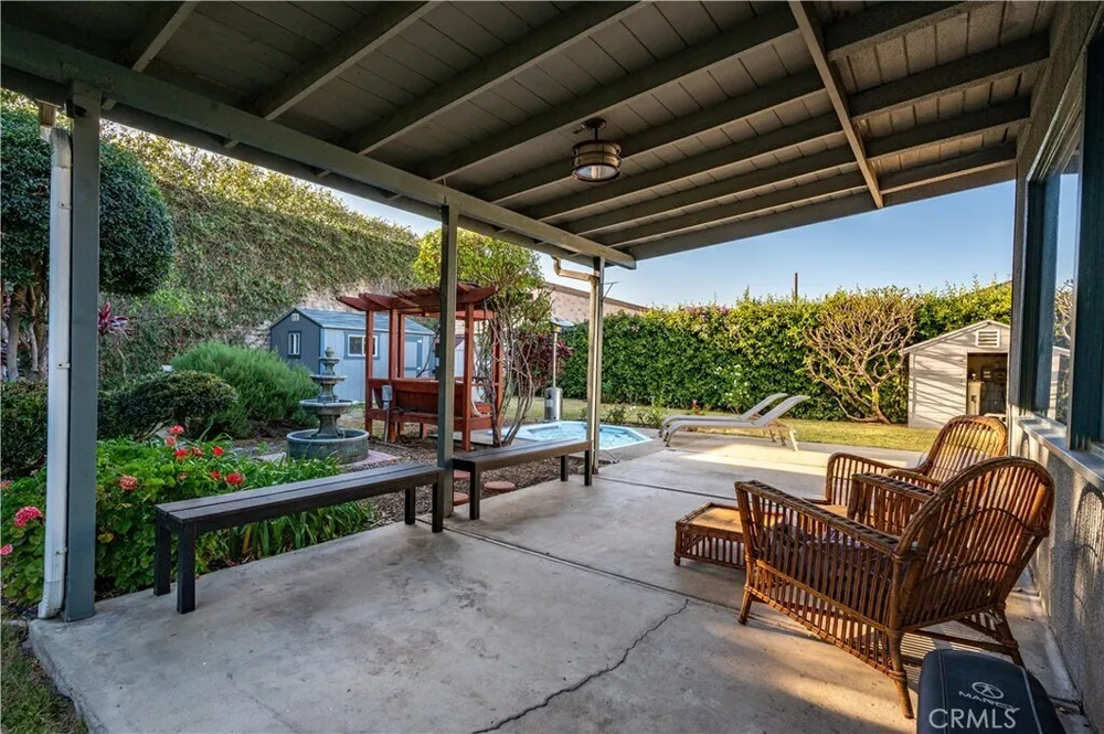 914 N Sacramento St, Orange, CA 92867