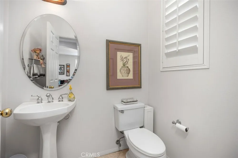 29 Roseville, Irvine, CA 92602