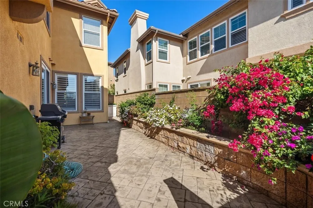 29 Roseville, Irvine, CA 92602
