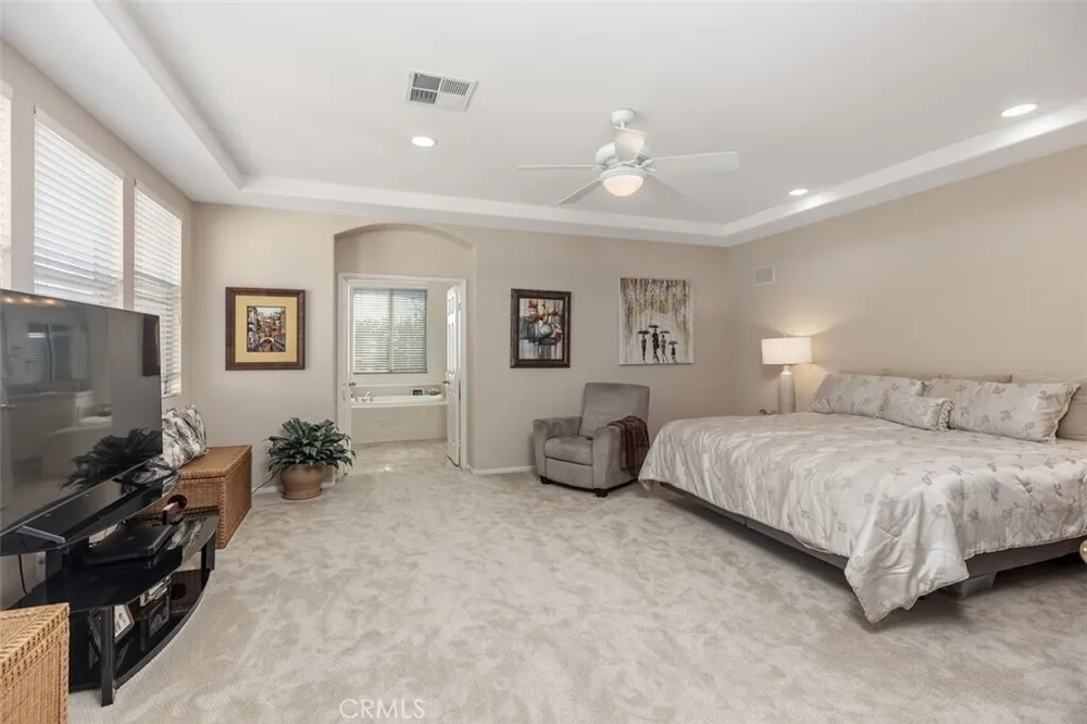 29 Roseville, Irvine, CA 92602