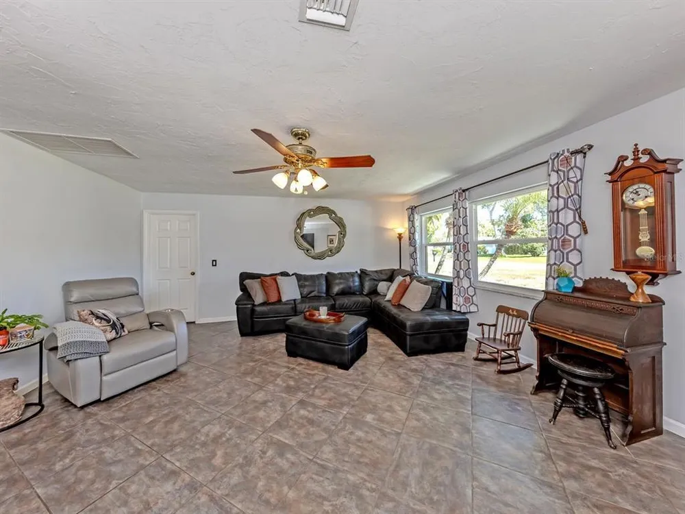 2972 Argyle Rd, Venice, FL 34293