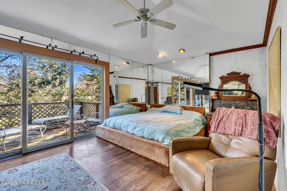 6 Surrey Ln, Ocean, NJ 07712