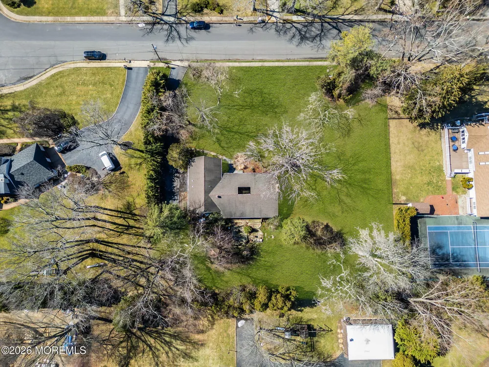 6 Surrey Ln, Ocean, NJ 07712