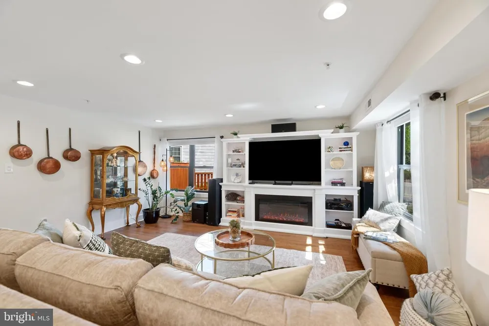 152 Jefferson St, Annapolis, MD 21403