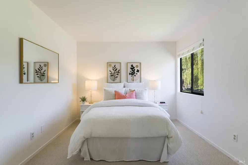 46 Dockside Cir, San Rafael, CA 94903