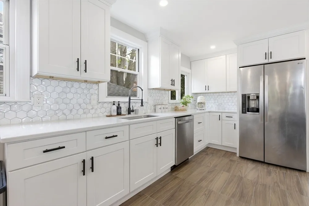 97 Trenton St, Melrose, MA 02176