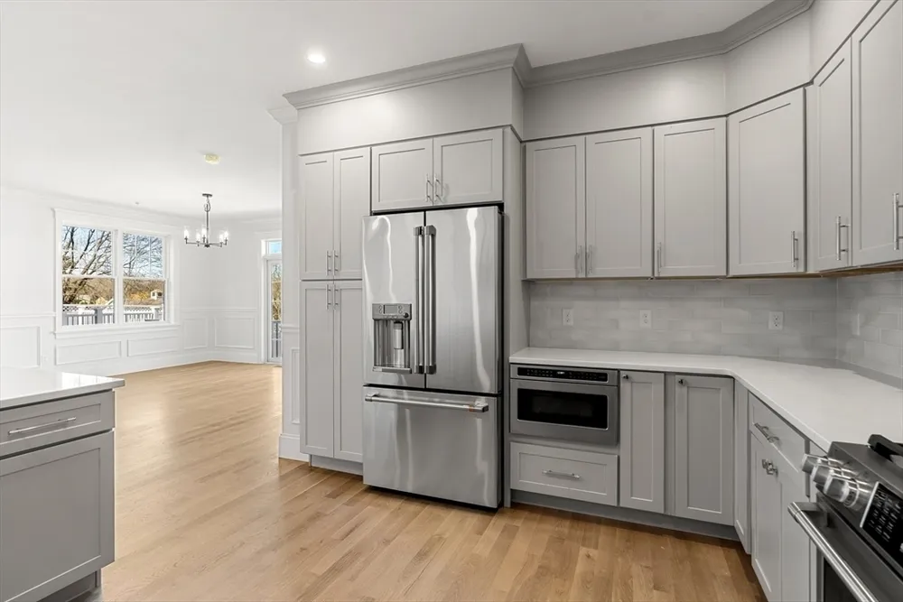 24 Fellows Rd, Ipswich, MA 01938