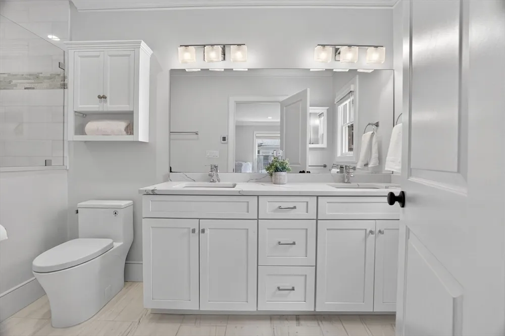 11 Haynes Rd, Newton, MA 02459