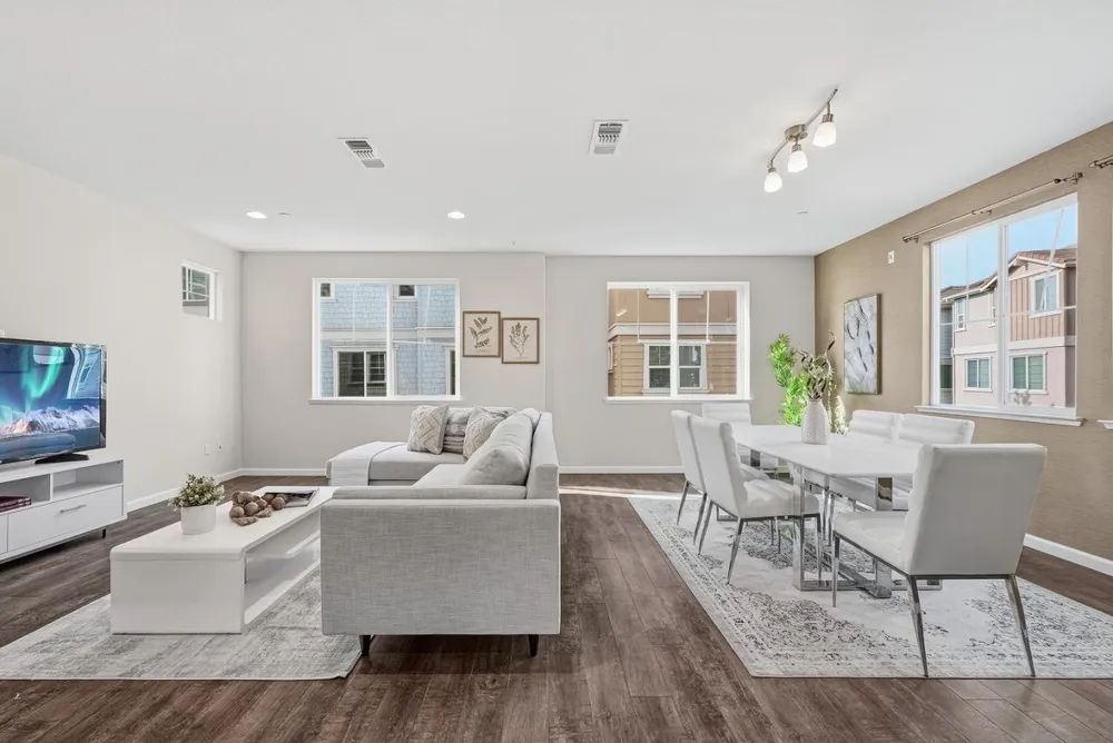 7026 N Mariposa Ln, Dublin, CA 94568
