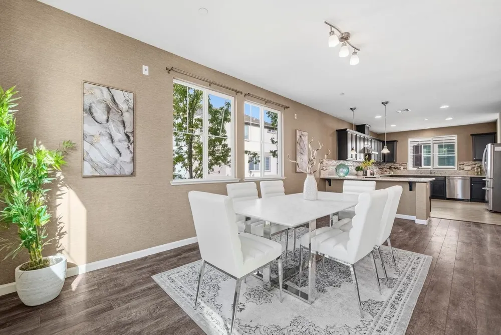 7026 N Mariposa Ln, Dublin, CA 94568