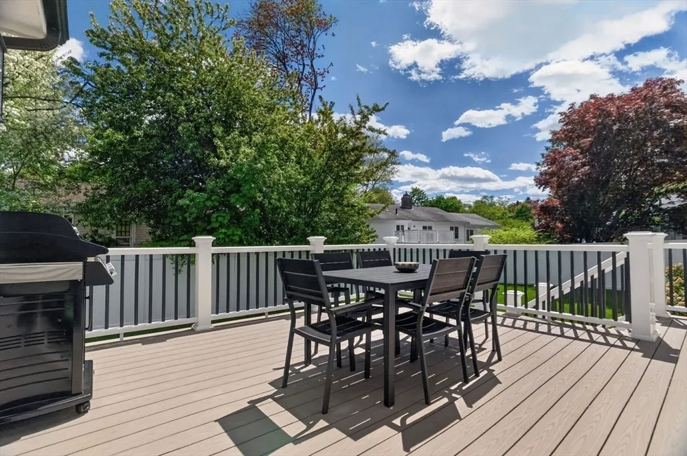 11 Haynes Rd, Newton, MA 02459