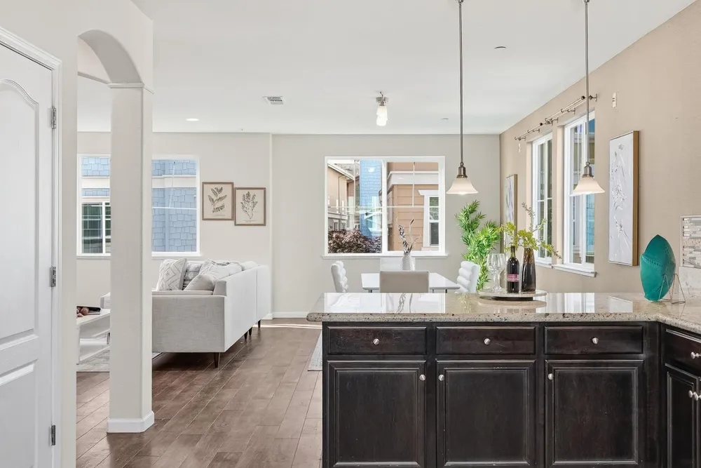 7026 N Mariposa Ln, Dublin, CA 94568