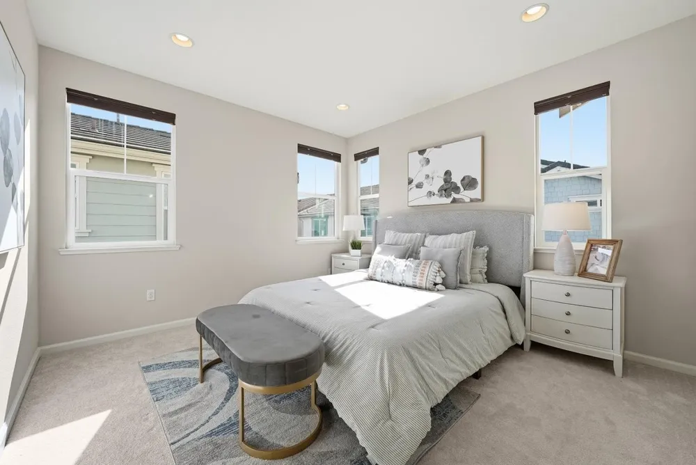 7026 N Mariposa Ln, Dublin, CA 94568