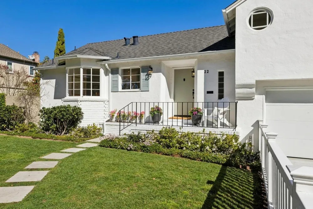 22 De Sabla Rd, San Mateo, CA 94402