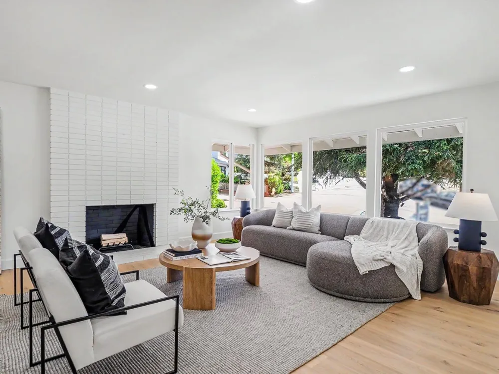 15 Bayview Dr, San Carlos, CA 94070