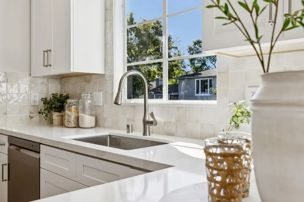 22 De Sabla Rd, San Mateo, CA 94402