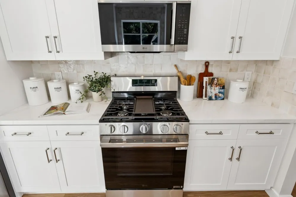 22 De Sabla Rd, San Mateo, CA 94402