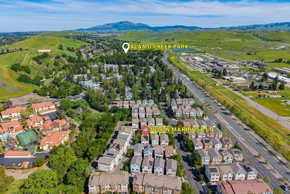 7026 N Mariposa Ln, Dublin, CA 94568