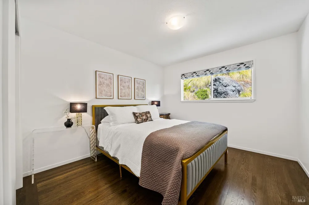 359 Via la Cumbre, Greenbrae, CA 94904