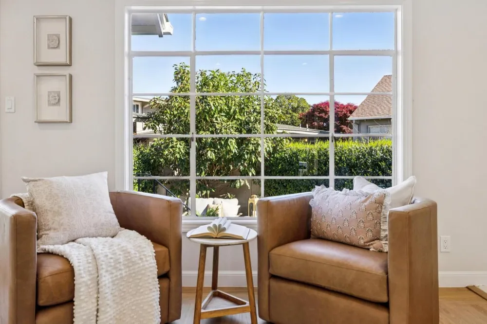 22 De Sabla Rd, San Mateo, CA 94402