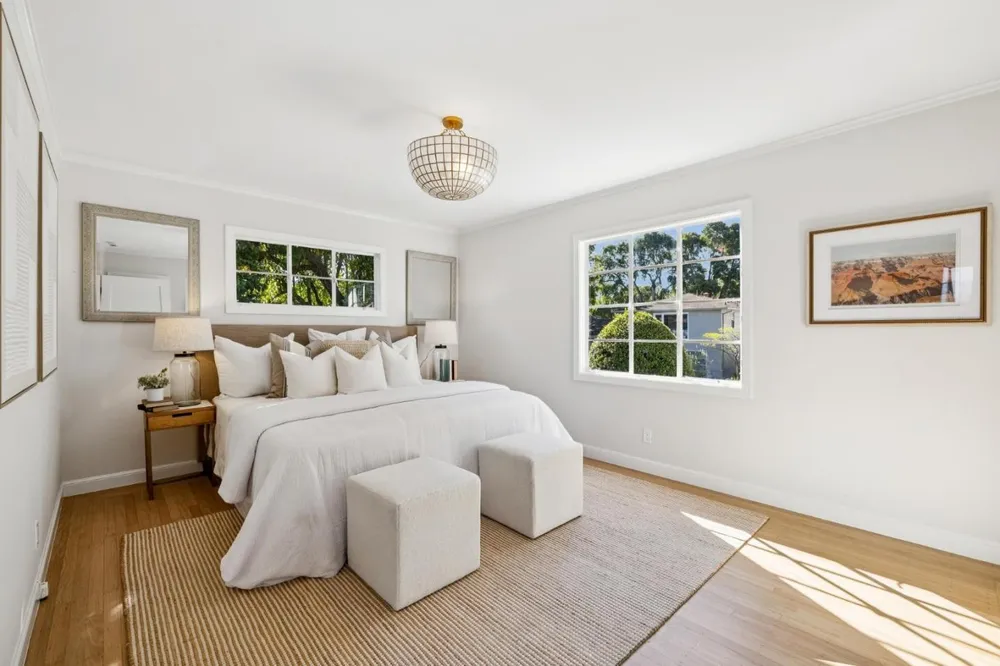 22 De Sabla Rd, San Mateo, CA 94402
