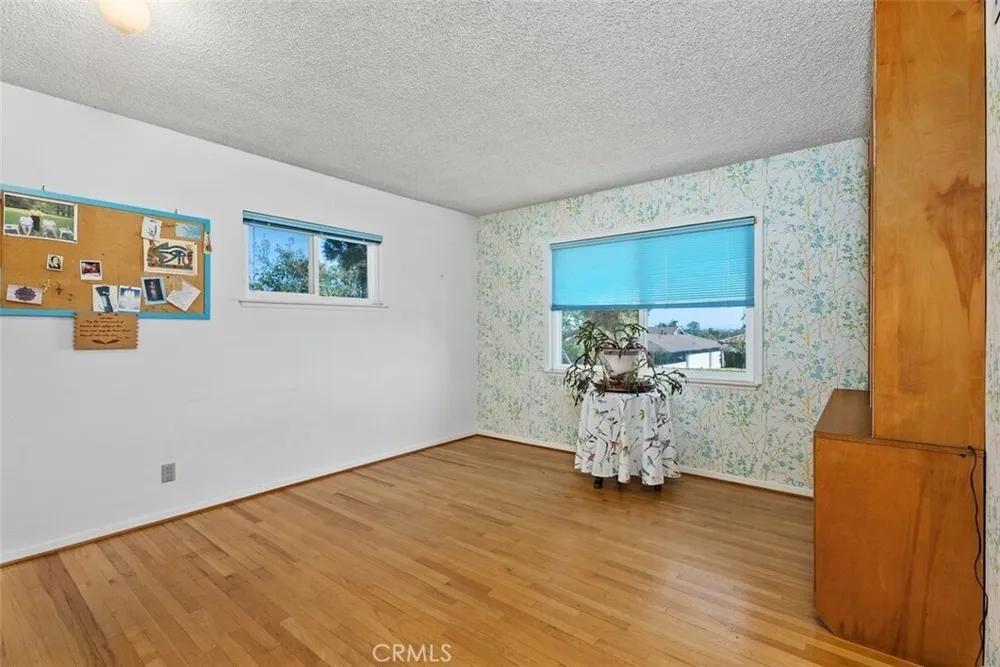 807 Dorothy Ln, Fullerton, CA 92831