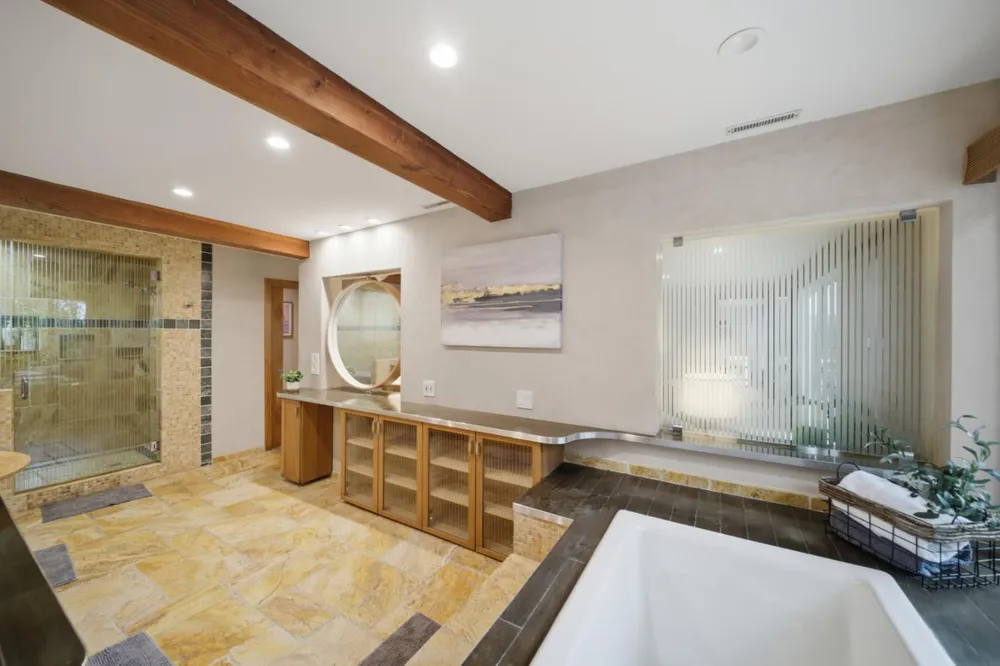 1159 Barcelona Dr, Pacifica, CA 94044