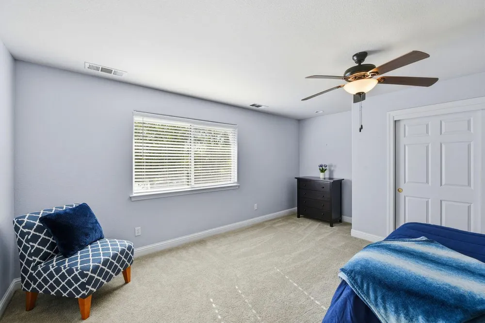 5326 Flyway Dr, Fair Oaks, CA 95628