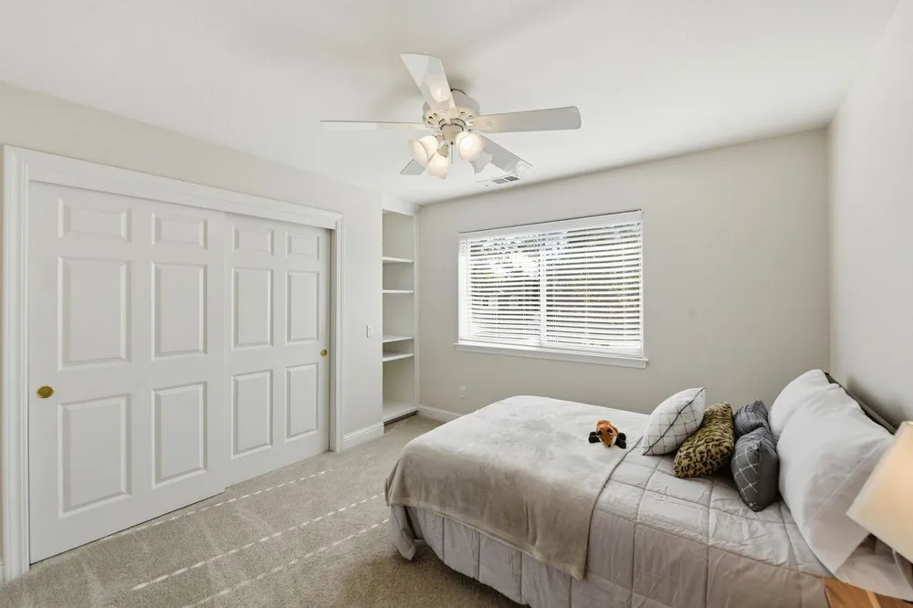 5326 Flyway Dr, Fair Oaks, CA 95628