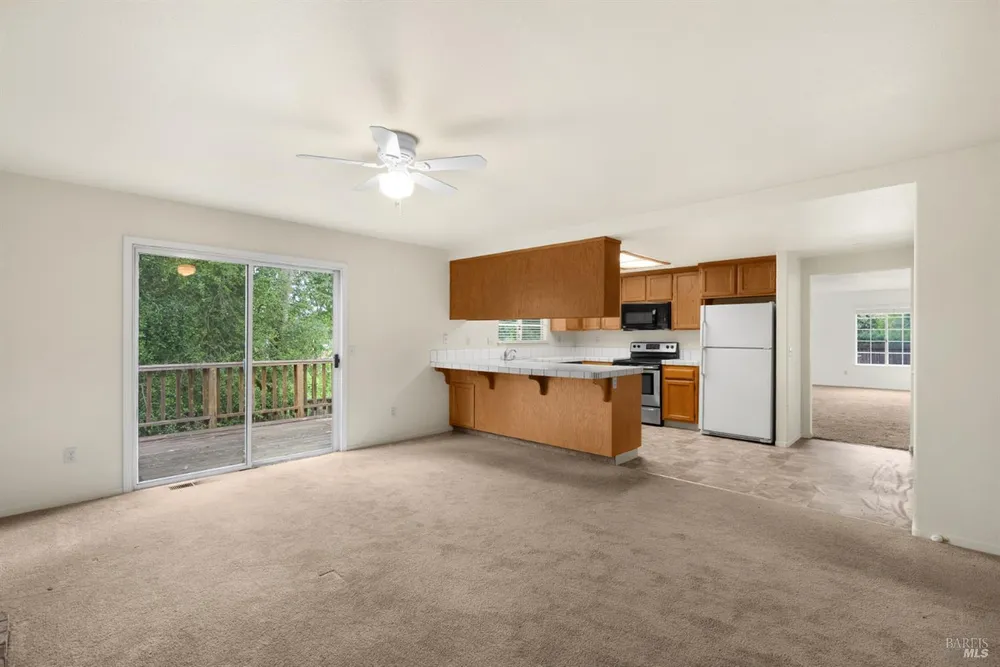 2319 Jennings Ave, Santa Rosa, CA 95401