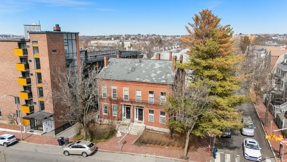 343 Harvard St, Cambridge, MA 02139
