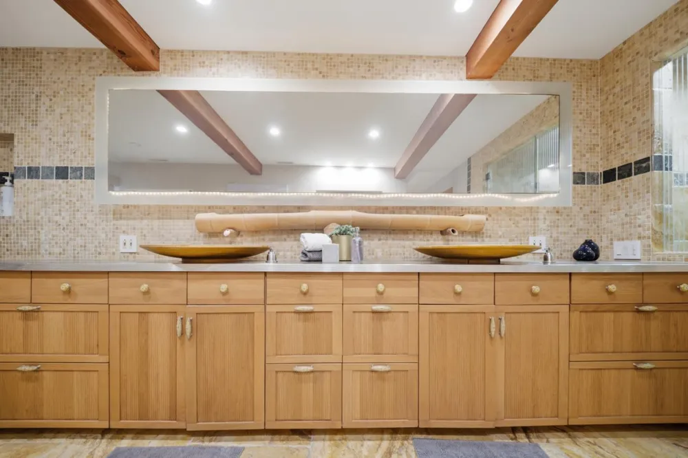 1159 Barcelona Dr, Pacifica, CA 94044