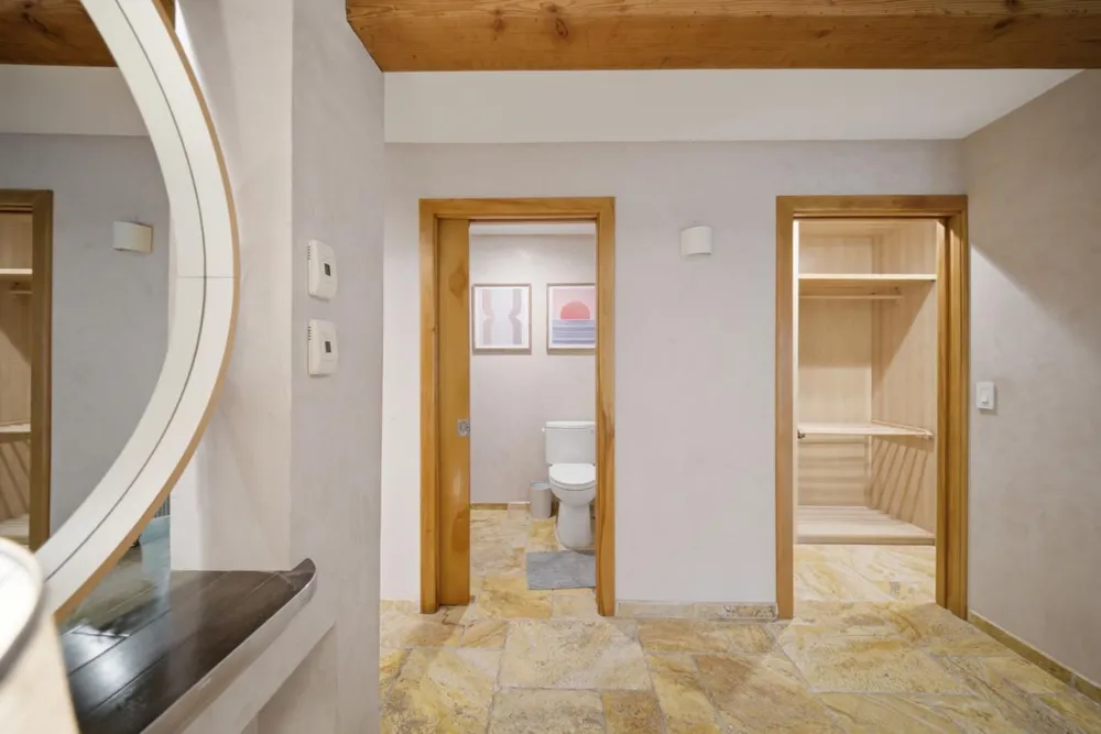 1159 Barcelona Dr, Pacifica, CA 94044