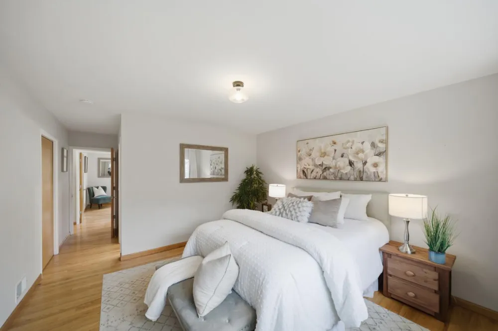 1159 Barcelona Dr, Pacifica, CA 94044